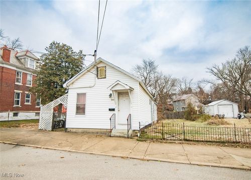 533 6th St, Parkersburg, WV, 26101-5115 | Card Image