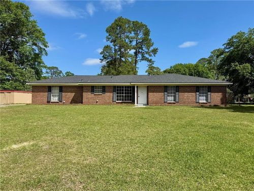 24 Bethel Forest Dr S, Saraland, AL, 36571-2751 | Card Image