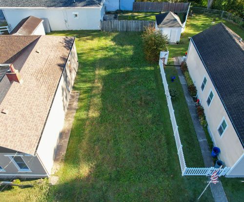 214 Pleasant St, Bromley, KY, 41016-1262 | Card Image