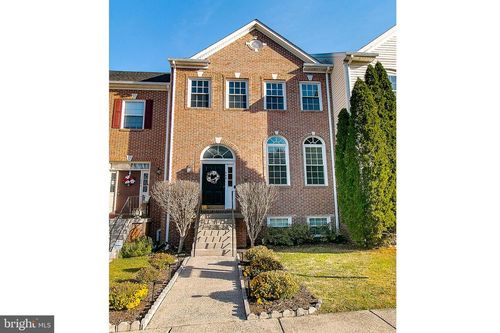 648 Burnside Ter Se, LEESBURG, VA, 20175-8936 | Card Image
