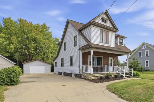 738 3rd Street, MENASHA, WI, 54952 | Card Image