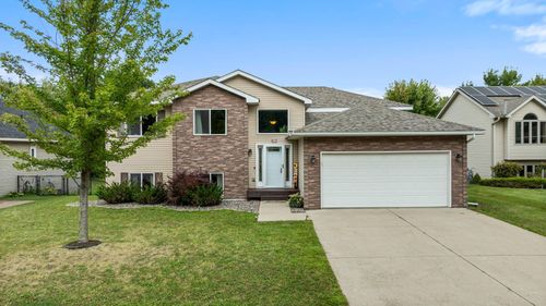 517 2nd St S, Montrose, MN, 55363-5447 | Card Image