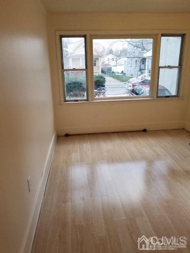 523 E Penn Street, Sold in Perth Amboy Zoocasa