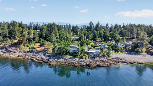 2222 The Jib, Nanoose Bay, BC, V9P9B6 | Card Image