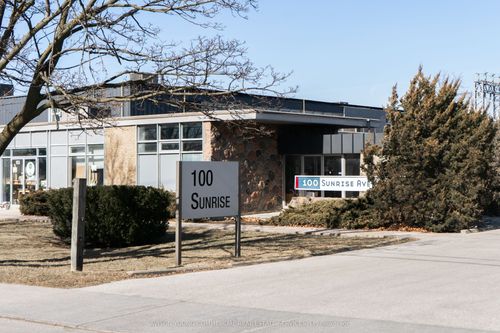132-100 Sunrise Ave, North York, ON, M4A1B3 | Card Image