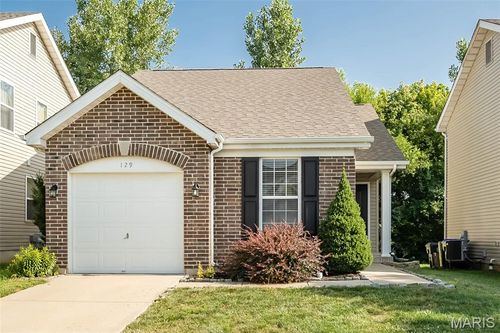 129 Brushy Brook Dr, O Fallon, MO, 63366-4973 | Card Image