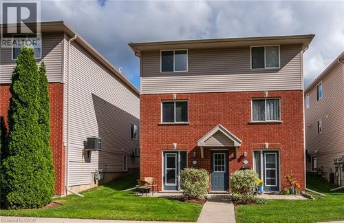 8d-139 Brighton St, Waterloo, ON, N2J4Z5 | Card Image
