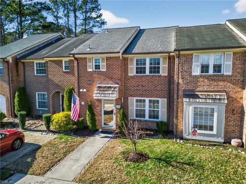 929 Welch Cir, Virginia Beach, VA, 23452-4659 | Card Image