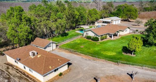 9999 N Shelton Rd, Linden, CA, 95236-9460 | Card Image