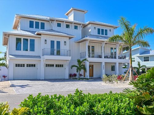 303 55th St, HOLMES BEACH, FL, 34217-1724 | Card Image