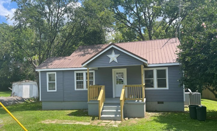 Powell St, Woodbury, TN 37190