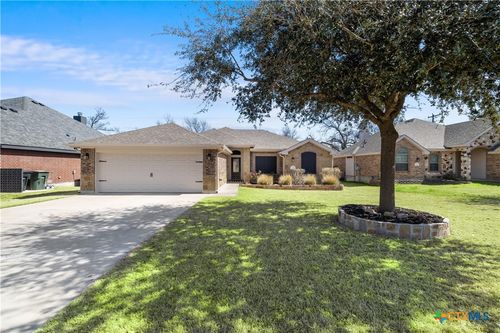 209 Sheridan Loop, Belton, TX, 76513-8024 | Card Image