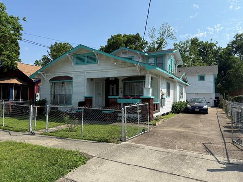 6636 Sherman St, Houston, TX, 77011-3524 | Card Image