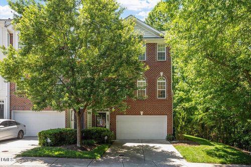 6955 Middleboro Dr, Raleigh, NC, 27612-2672 | Card Image
