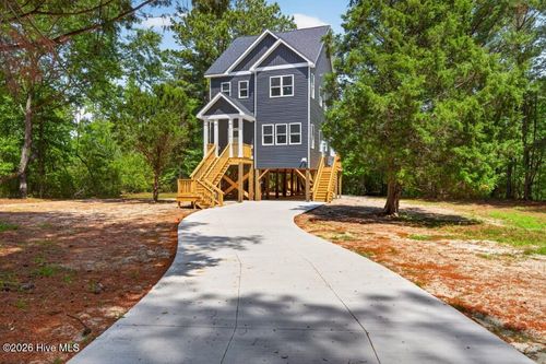 2114 S Carolina Ave, New Bern, NC, 28560-2958 | Card Image