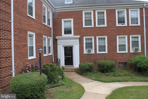 a-277-2703 31st St Se, WASHINGTON, DC, 20020-1520 | Card Image