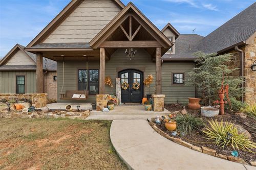 10035 Ns 3540 Rd, Prague, OK, 74864-8621 | Card Image