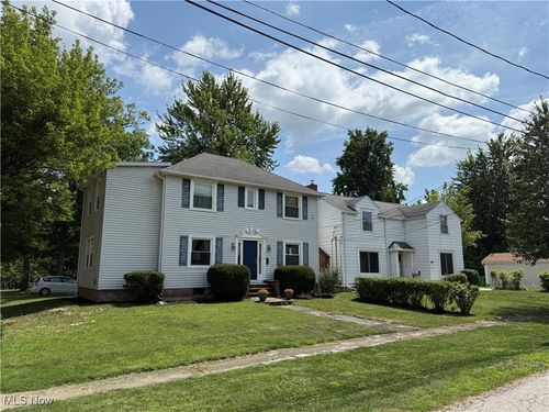 230 Runn St, Berea, OH, 44017-1846 | Card Image