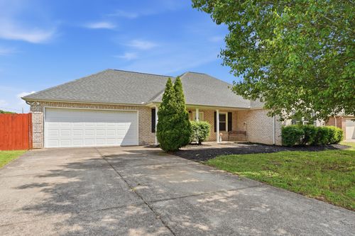 4101 Lenore Ln, Smyrna, TN, 37167-7556 | Card Image