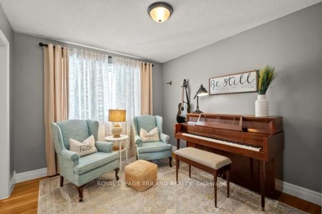 21 Sherwood Cres, House other with 5 bedrooms, 3 bathrooms and 6 parking in Exeter ON | Image 11
