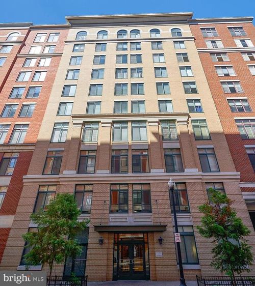 ph4-1205 N Garfield St, ARLINGTON, VA, 22201-6807 | Card Image