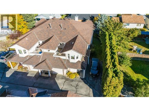 424 Beasley Cres W, Nelson, BC, V1L5Y4 | Card Image