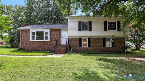 8053 Woodbridge Rd, Mechanicsville, VA, 23111-4645 | Card Image