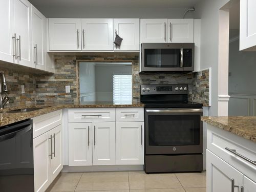 115-140 Lake Nancy Ln, West Palm Beach, FL, 33411-9228 | Card Image