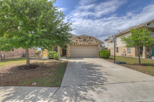 2877 Oakdell Trl, New Braunfels, TX, 78130 | Card Image