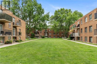 452 Carlton St, Condo with 1 bedrooms, 1 bathrooms and 1 parking in St. Catharines ON | Image 3