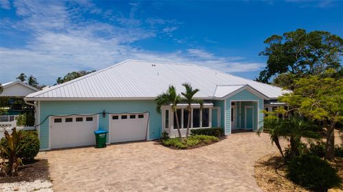 502 72nd St, HOLMES BEACH, FL, 34217-1107 | Card Image