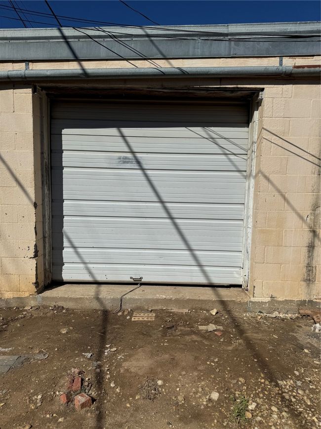 221 S Main St, Home with 0 bedrooms, 0 bathrooms and null parking in McGregor TX | Image 9