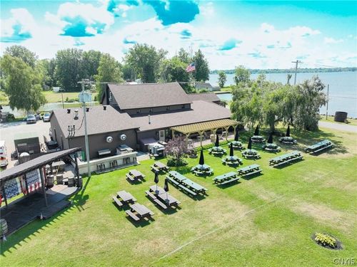 6266 Lakeshore Rd S, Canastota, NY, 13032-5467 | Card Image