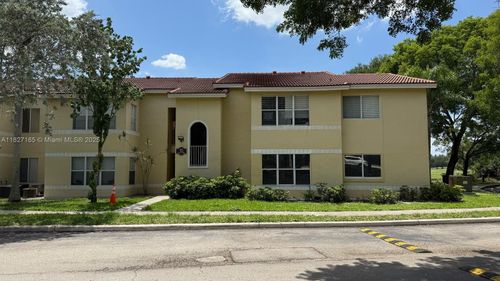 apt-2116-457 Vista Isles Dr, Plantation, FL, 33325-6156 | Card Image