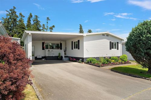 111-7701 Central Saanich Rd, Saanichton, BC, V8M1X5 | Card Image
