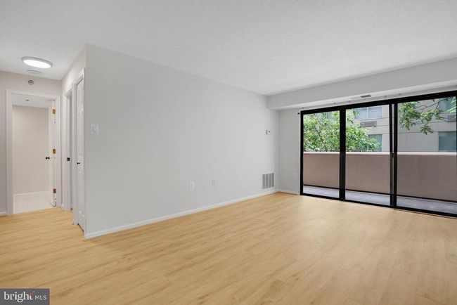 APT-611 - 1301 N Courthouse Rd, Condo with 1 bedrooms, 2 bathrooms and null parking in ARLINGTON VA | Image 5