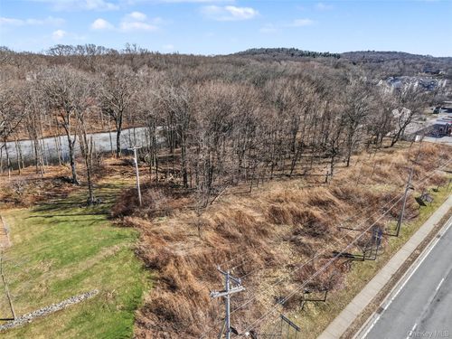 3550 Us Highway 9w, Highland, NY, 12528-1700 | Card Image