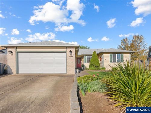 4831 Bonanza Dr Ne, Salem, OR, 97305-3363 | Card Image