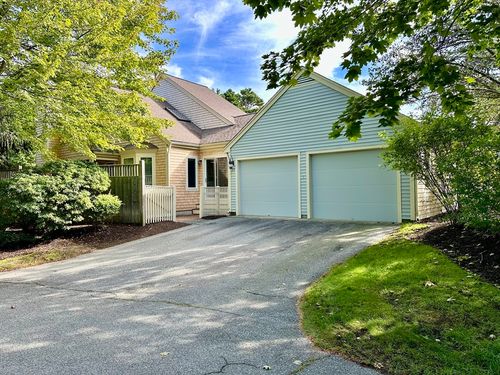 55-55 W Woods, Yarmouth Port, MA, 02675-1466 | Card Image