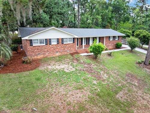 2020 Wood Valley Dr, Valdosta, GA, 31602-2121 | Card Image