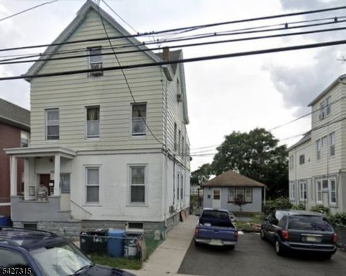 121 Manchester Ave, Paterson, NJ, 07502-1963 | Card Image
