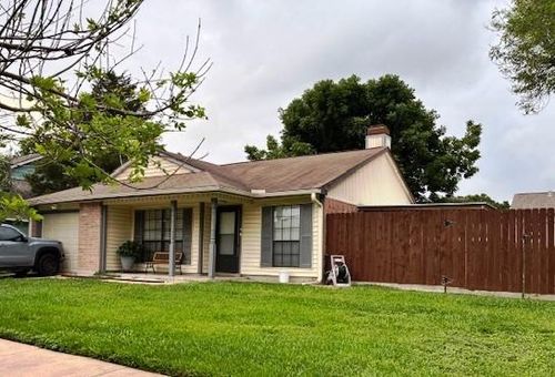 2510 Silver Cypress Dr, Katy, TX, 77449-5611 | Card Image