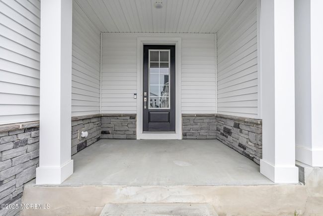 141 Woolley Ct, Townhouse with 3 bedrooms, 3 bathrooms and null parking in Oakhurst NJ | Image 4