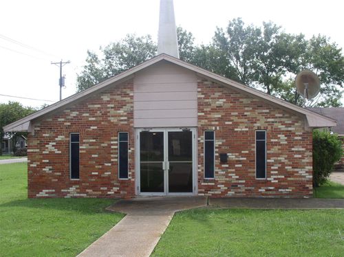 717 E 13th Ave, Corsicana, TX, 75110-7433 | Card Image