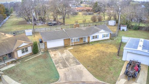 6309 S Francis Ave, Oklahoma City, OK, 73139-4024 | Card Image