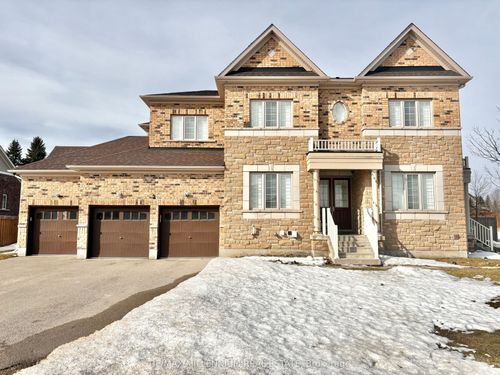 2 Anderson Ave, Mono, ON, L9W6W7 | Card Image