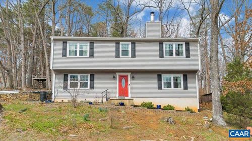 1512 Glenwood Cir Se, Roanoke, VA, 24014-4402 | Card Image
