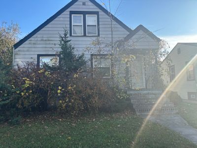 106 W 140th Court, House other with 3 bedrooms, 1 bathrooms and 2 parking in Riverdale IL | Image 1