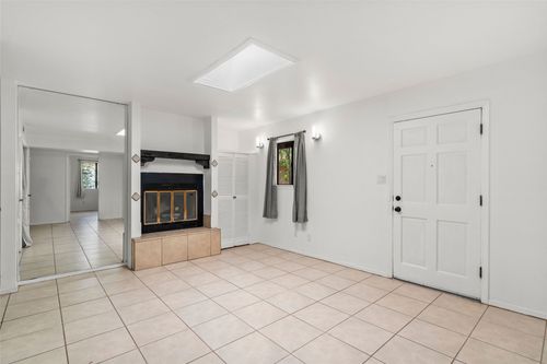 3-2376 Camino Capitan, Santa Fe, NM, 87505 | Card Image