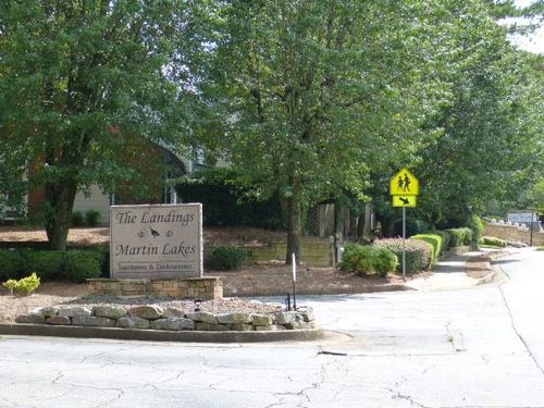 326 Teal Ct, Roswell, GA, 30076-3189 | Card Image